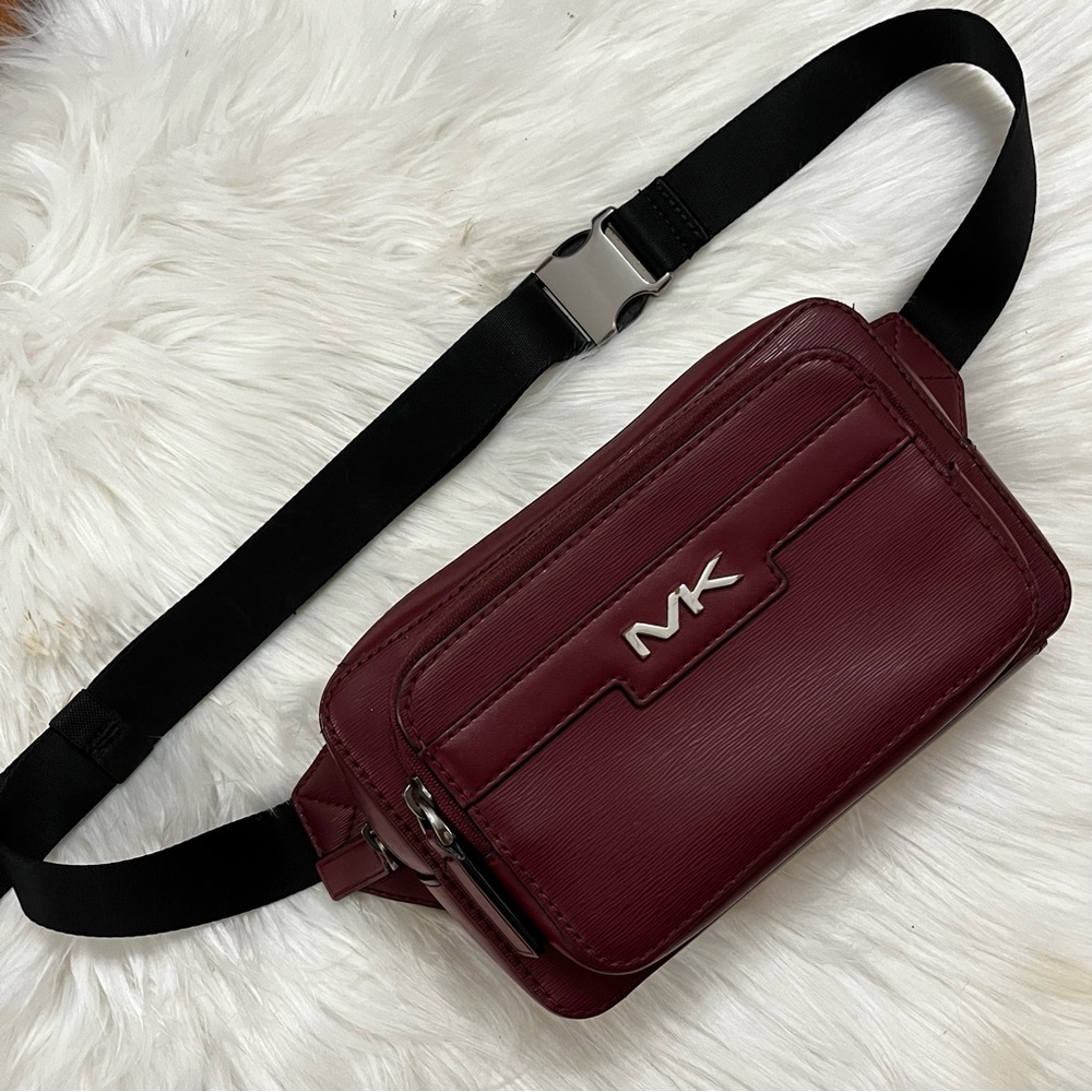 MICHAEL KORS Burgundy Red Wine Slater Cooper Elias Fanny Pack Crossbody